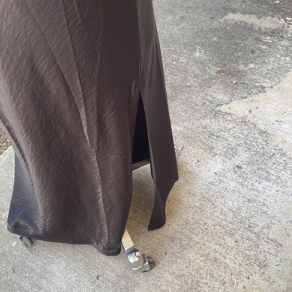 NWOT House Of Harlow stunning black spaghetti strap dress w/ruching & slit side - Picture 4 of 12